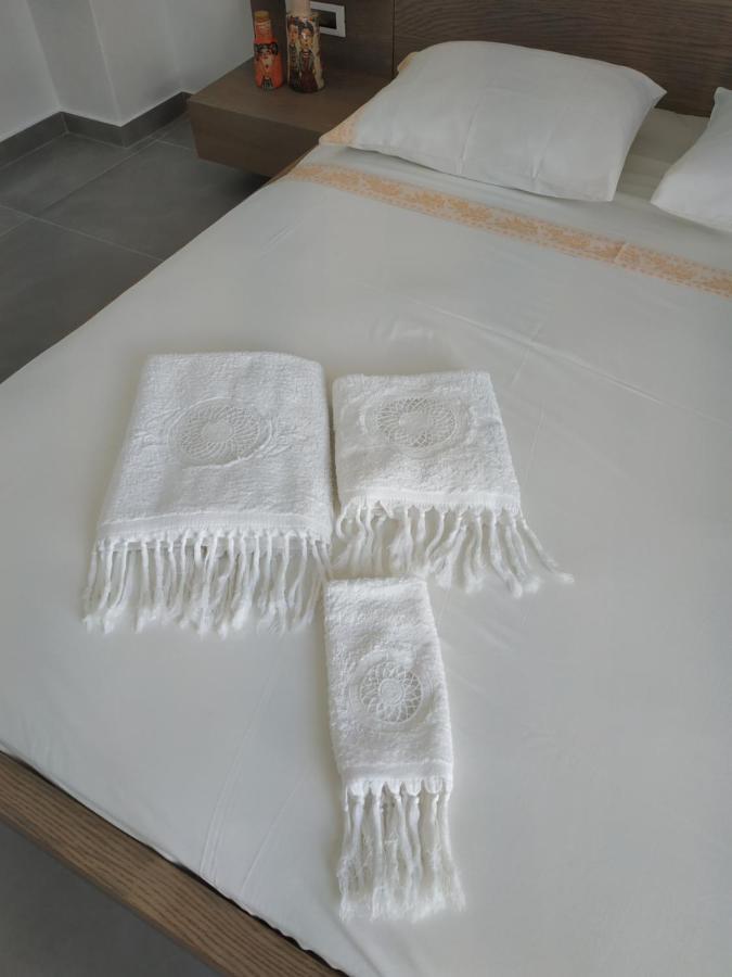 Enalion-Tinos Bed & Breakfast Dış mekan fotoğraf